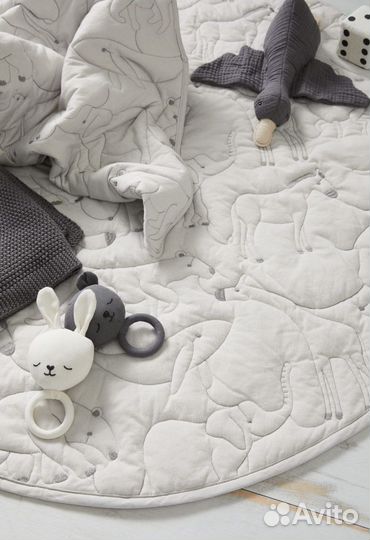 Стеганный коврик для малыша hm новый