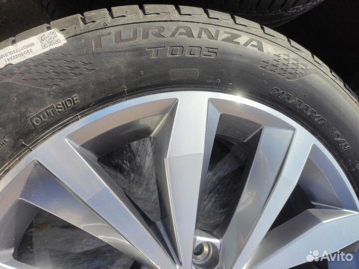 Колеса новые в сборе R17 от VW, Лето 215-55-17