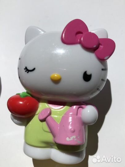 Hello Kitty Мерч Лотом