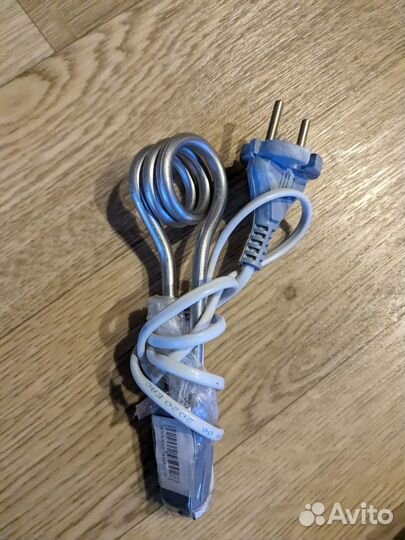 Электрокипятильник погружной бытовой