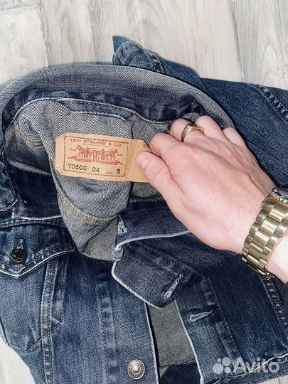 Джинсовая куртка Levis 70500 4