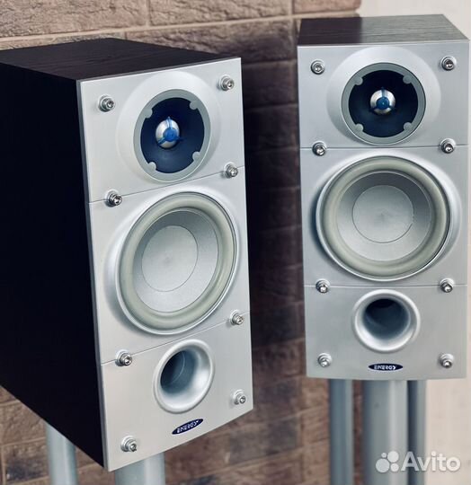 Полочные Energy Connoisseur C-1, Canada