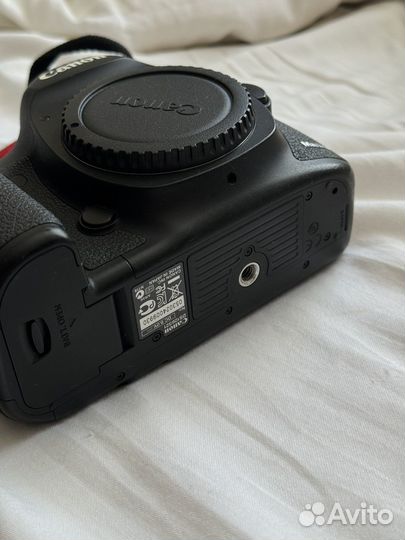 Зеркальный фотоаппарат canon 5D mark iii
