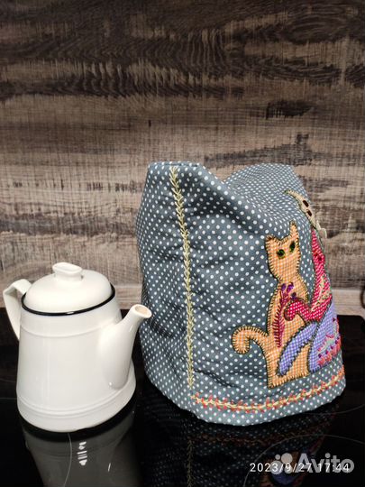 Грелка на чайник ручной работы