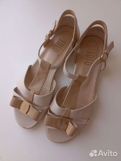 Босоножки женские 40 размер новые