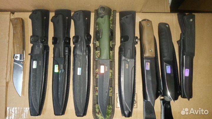 Несколько кизлярских ножей