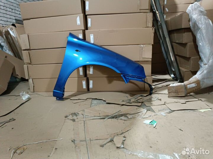 Крыло калина правое цвет ярко синий (слива)