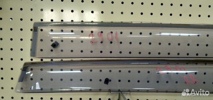 Ветровики Volkswagen Tiguan 1 (2007-2011)