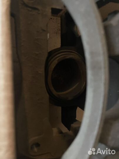 Суппорта передние Toyota Camry