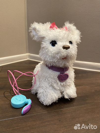 Интерактивная собака на поводке furreal friends