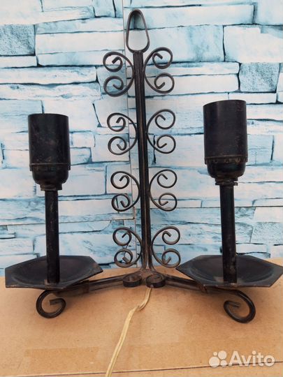 Лампа настольная