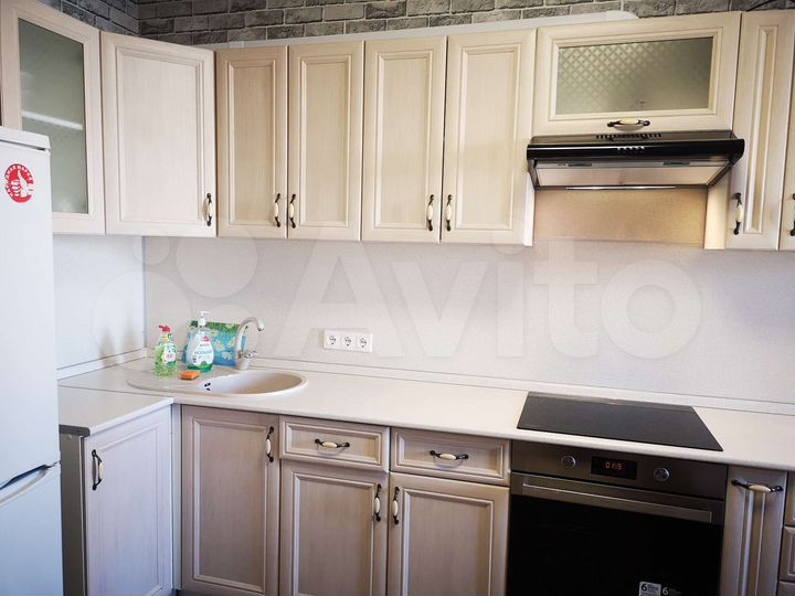 2-к. квартира, 67 м², 3/17 эт.