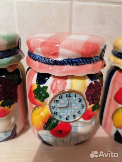 Набор керамических банок для сыпучих продуктов