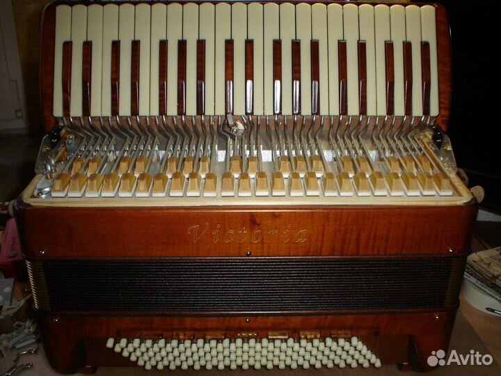 Аккордеон - баян. Решение