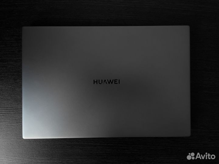 Huawei matebook D14 8/256gb i5