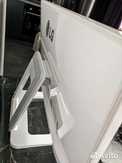 Сенсорный монитор Монитор LG 23ET83V