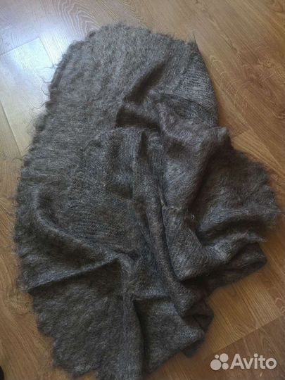 Пуховый платок шаль