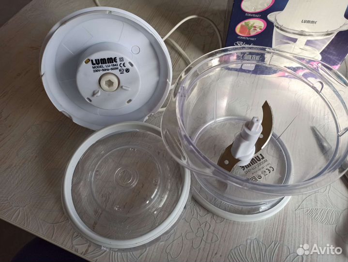 Кухонный измельчитель