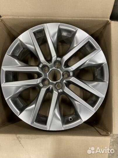 Диск литой R19 Toyota Rav4 XA50