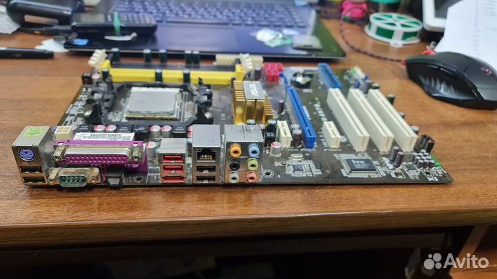 Asus M4N78 (AM2+,DDR2)