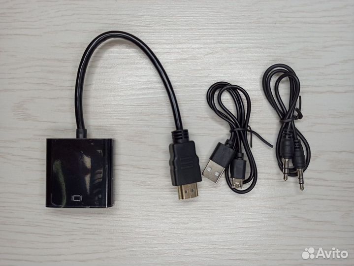Конвертер c hdmi на VGA с питанием
