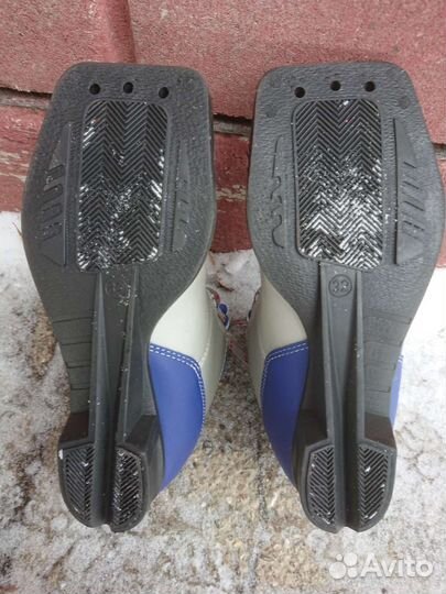 Лыжные ботинки 32р