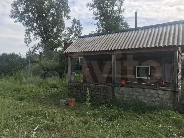 Дача 20 м² на участке 15 сот.