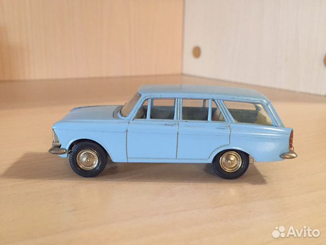 Москвич 427 (1:43) (ссср)