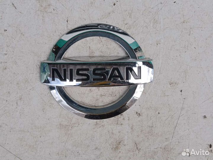 Эмблема богажника Nissan Almera Teranno