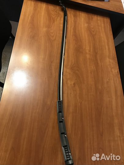 Молдинг лобового стекла toyota land cruiser 200