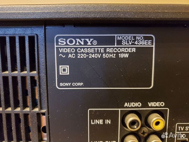 Видеомагнитофон Sony SLV-436EE