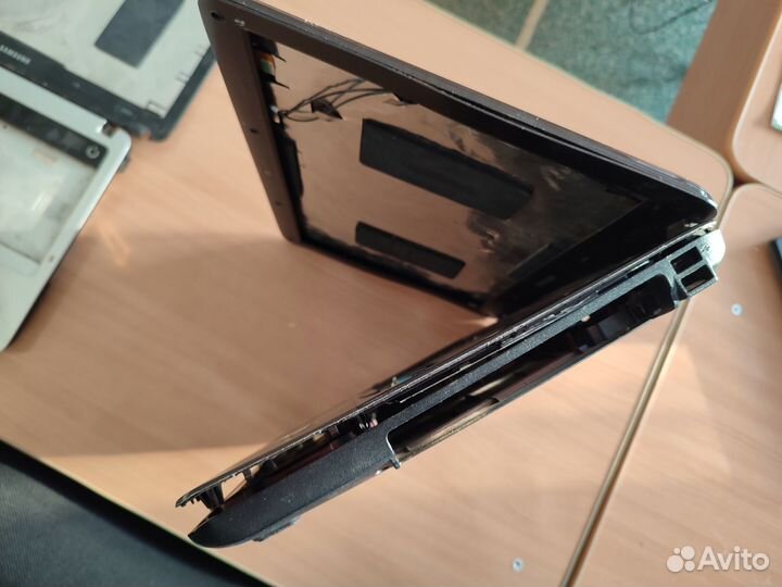 Samsung r540 корпус