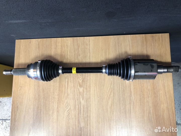 Привод передний правый SsangYong Rexton 2.7