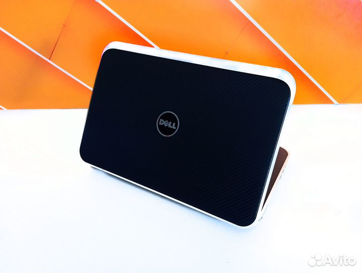 Ноутбук Dell inspiron