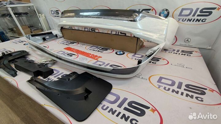 Обвес Toyota Land Cruiser 200 с16г Executive Loung