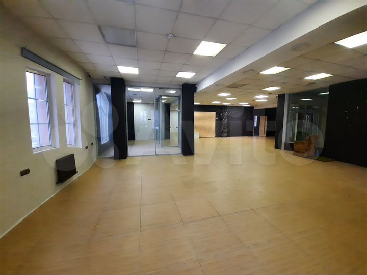 Свободного назначения, 262 м²