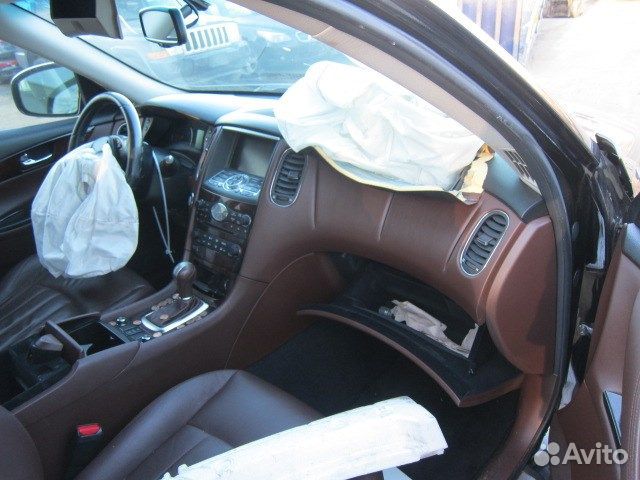 Разбор на запчасти Infiniti EX35