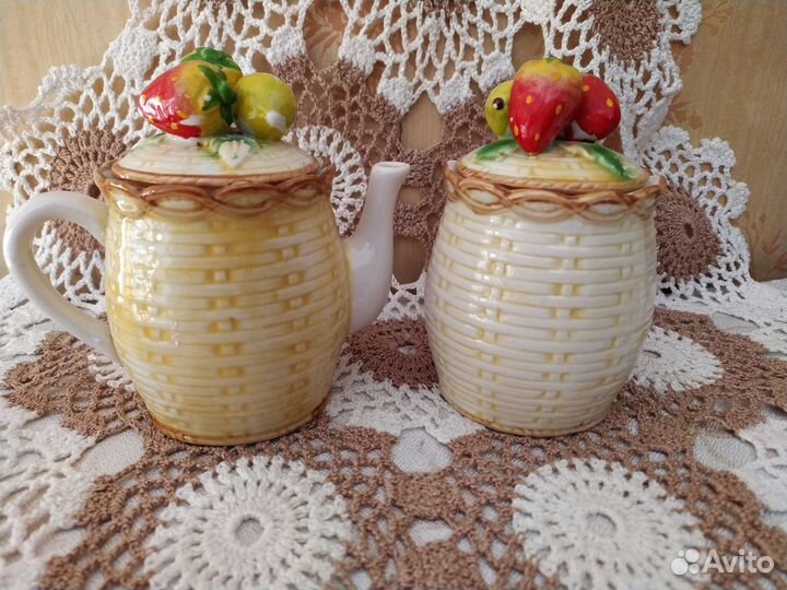 Чайник и сахарница Katerina