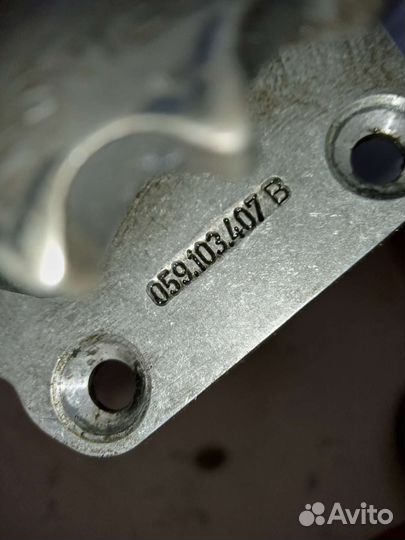 Вал балансирный 3.0 BUG Ауди Q7 Тоуарег 059103273N