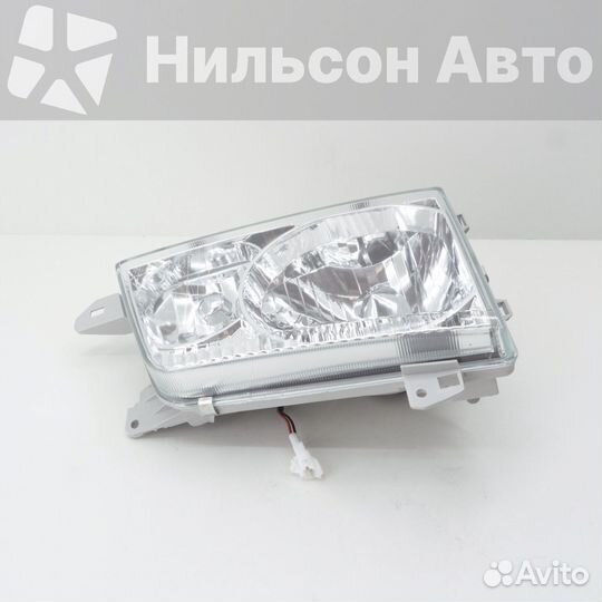 Фара mazda titan c 2000 г правая, AD