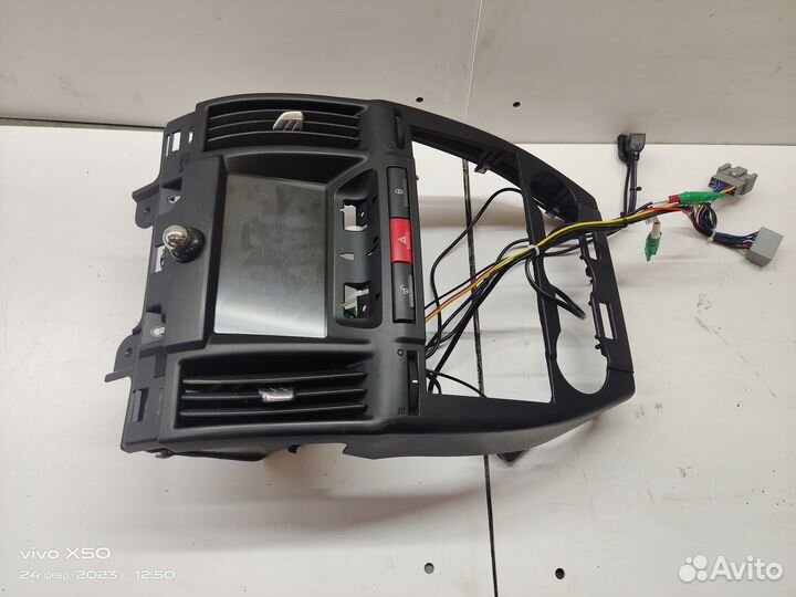 Накладка декоративная с андроидом