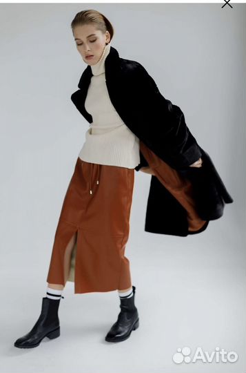 Юбка из экокожи миди