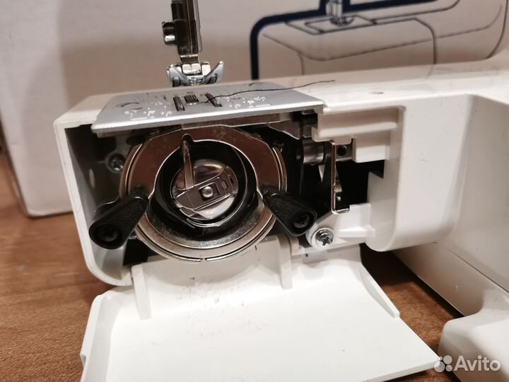 Швейная машина Janome TC 1212