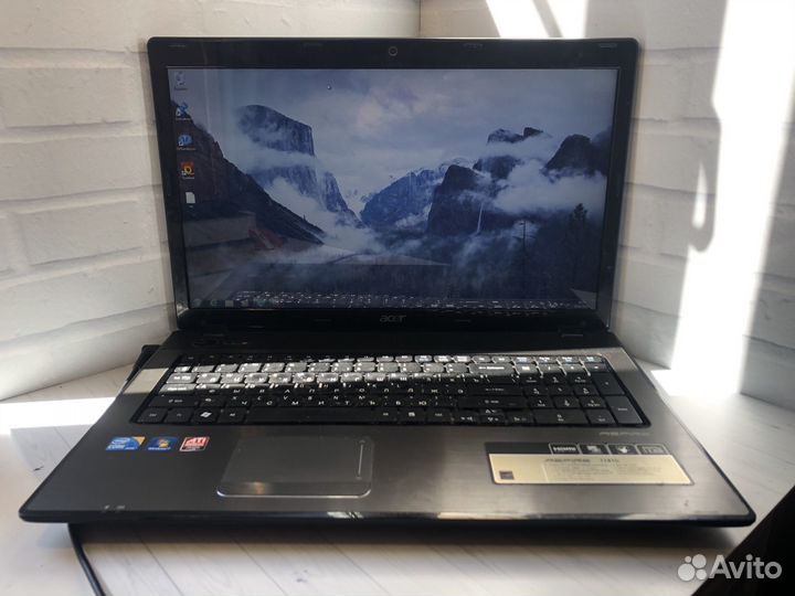 Мощный ноутбук Acer i5/17.3 экран