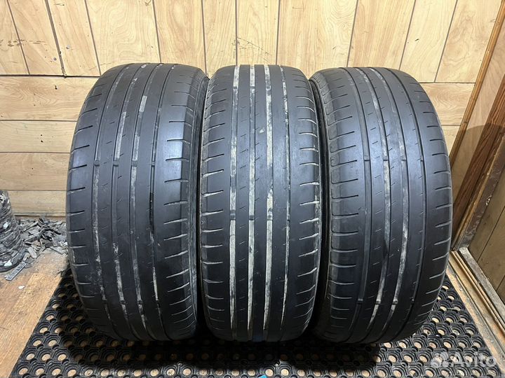 Sunny NA305 215/55 R17