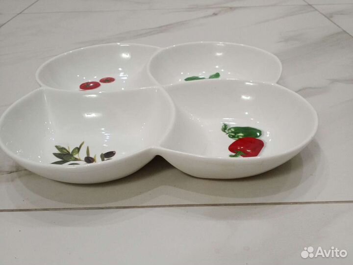 Керамическая менажница