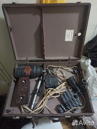 Фотоувеличитель в чемодане СССР 1959г