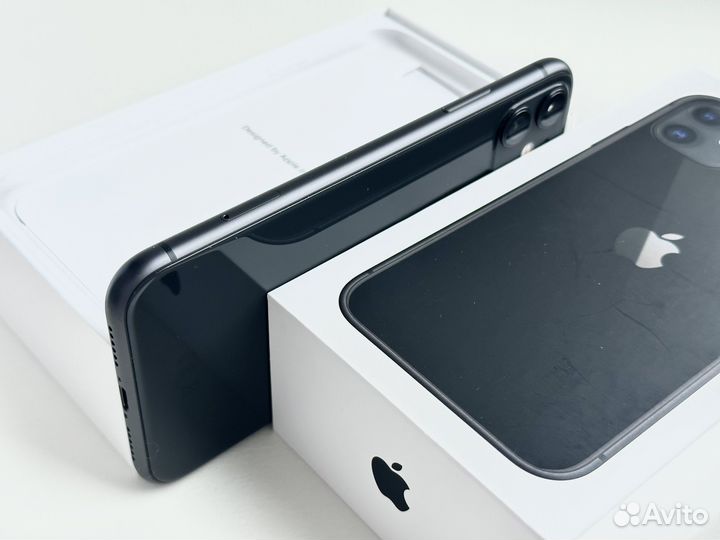 iPhone 11, 64 ГБ
