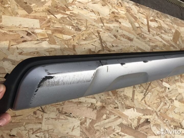 Накладка переднего бампера Subaru Forester 5 SK