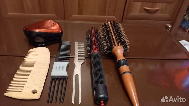 Набор расчесок.без торга